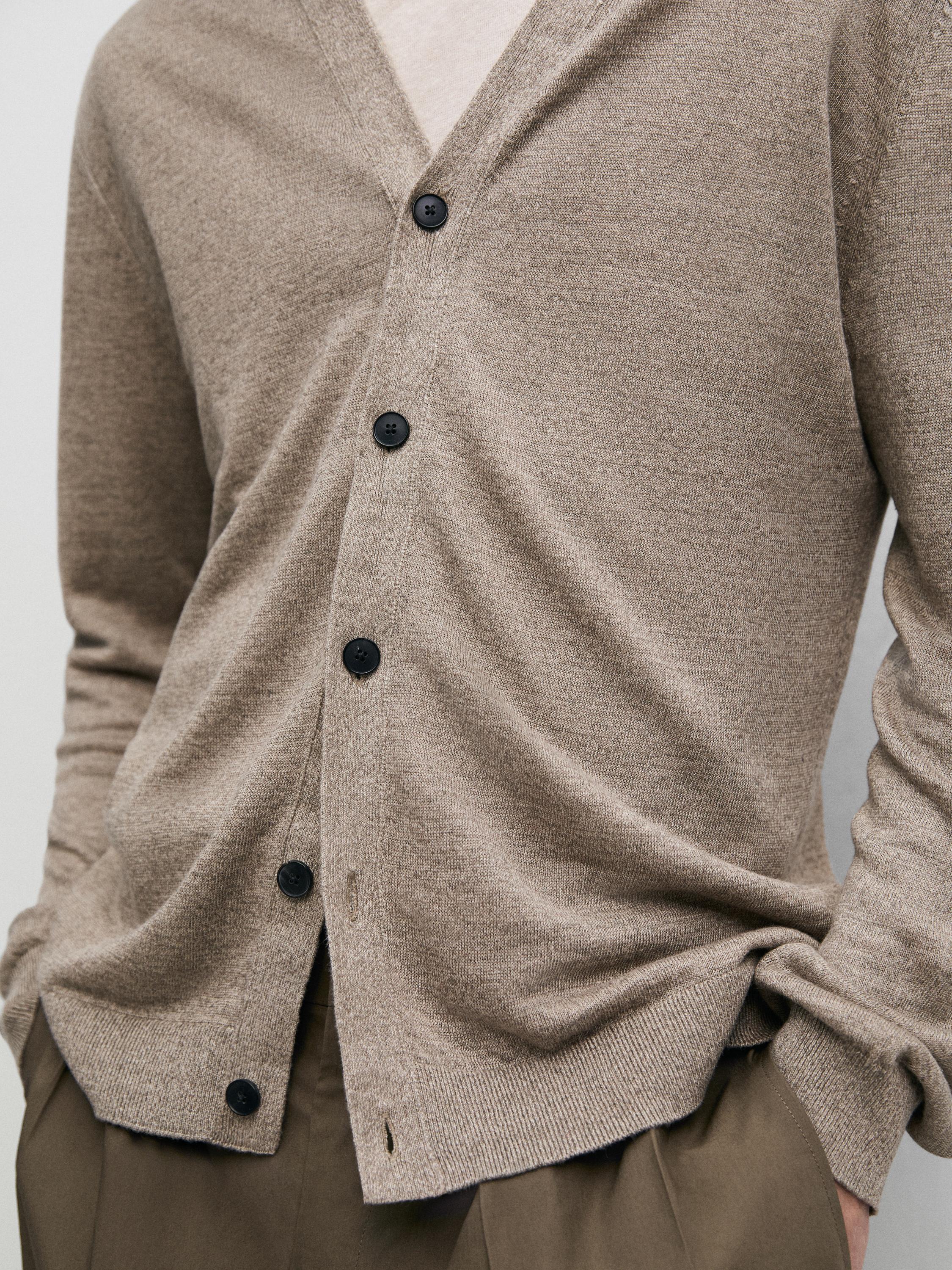 Linen knit cardigan with buttons
